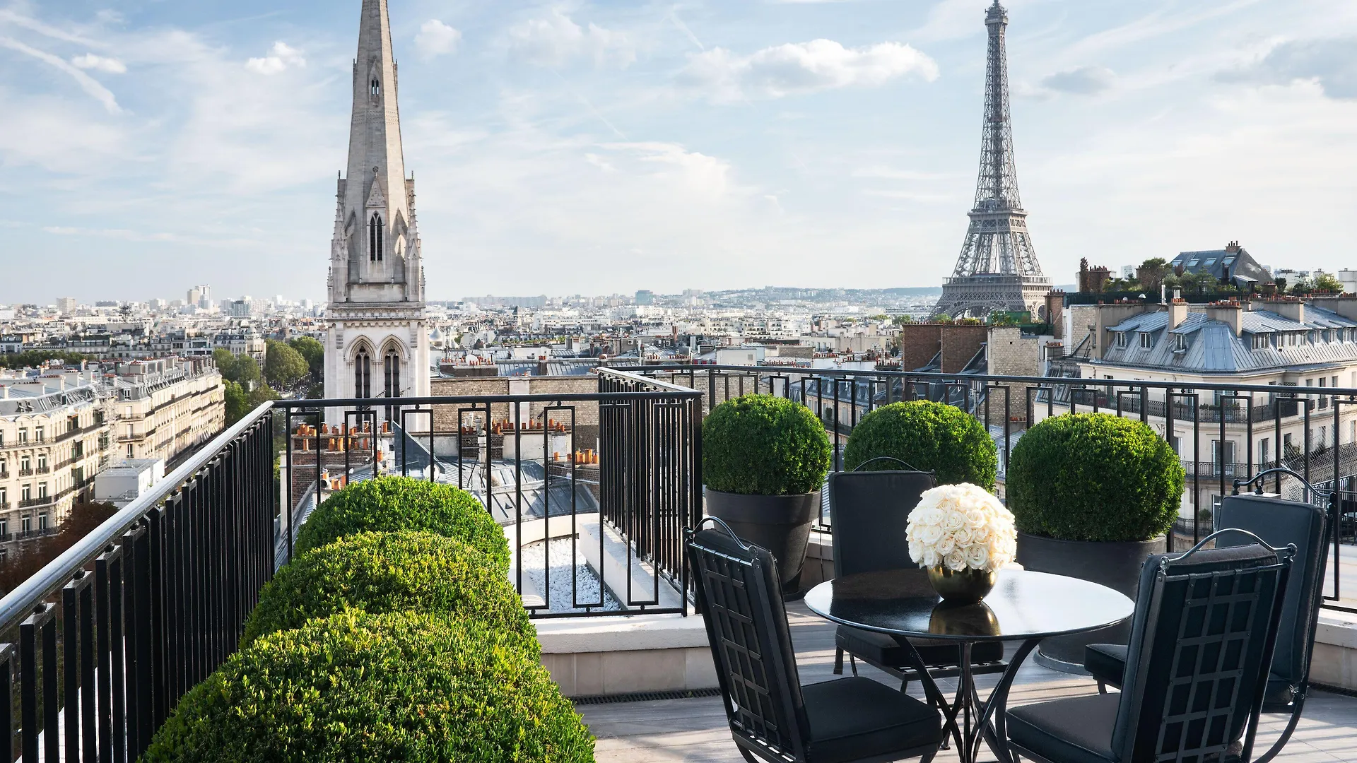 15 Hôtels Familiaux dans le 8e arr. de Paris qui Valent le Séjour