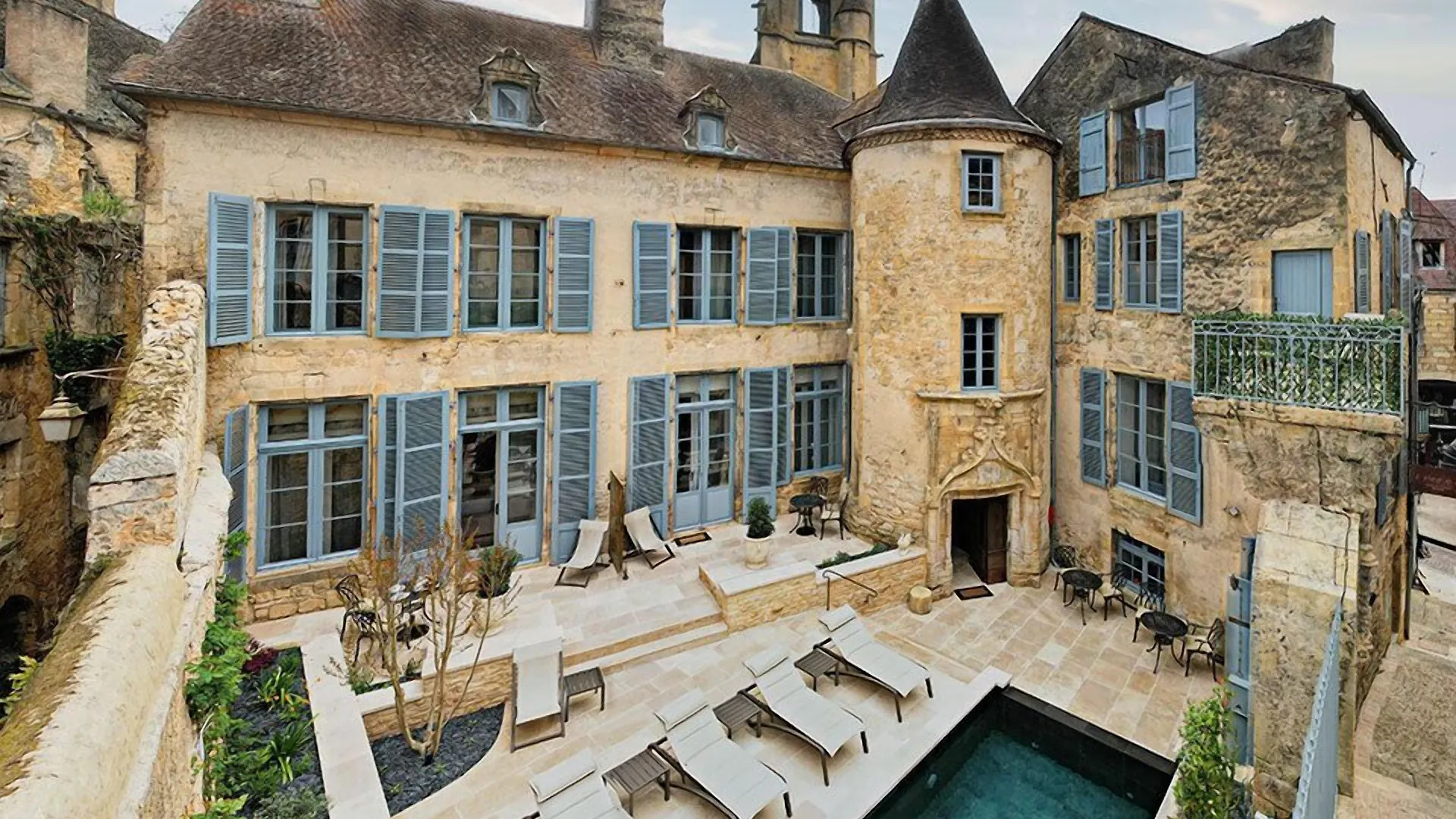3 Hôtels Incontournables Près du Golf de Rochebois