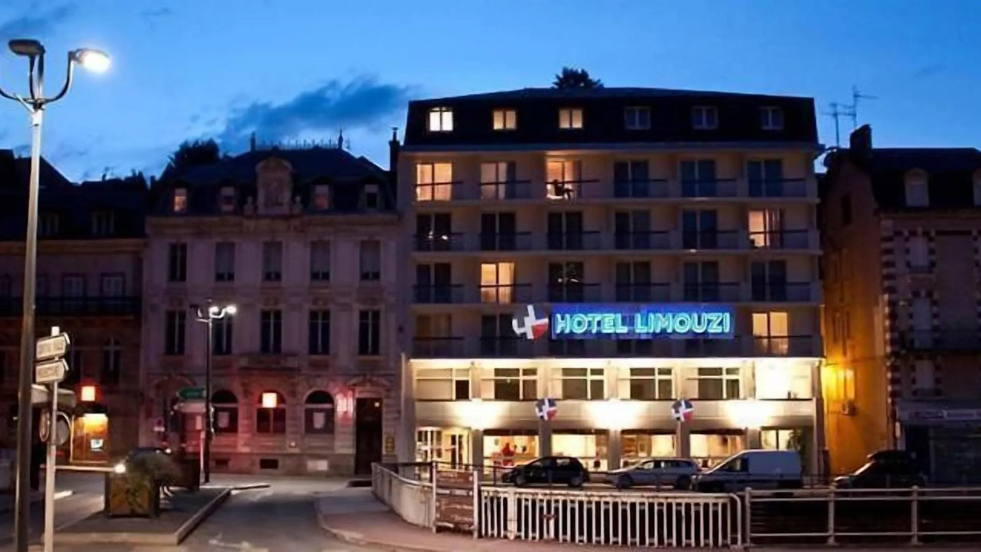 15 Hôtels Incontournables au Massif Central pour un Séjour Réussi